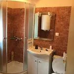 Prvinski Akvarel Prázdninový dům