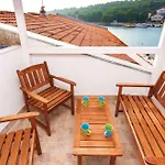 Casa de Férias Prvinski Akvarel *
