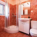 Prvinski Akvarel * Prvić Luka