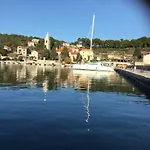 Prvinski Akvarel * Prvić Luka