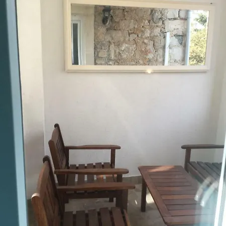 Prvinski Akvarel *