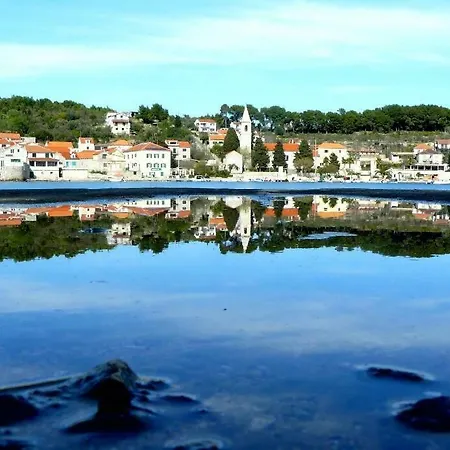 Casa de Férias Prvinski Akvarel