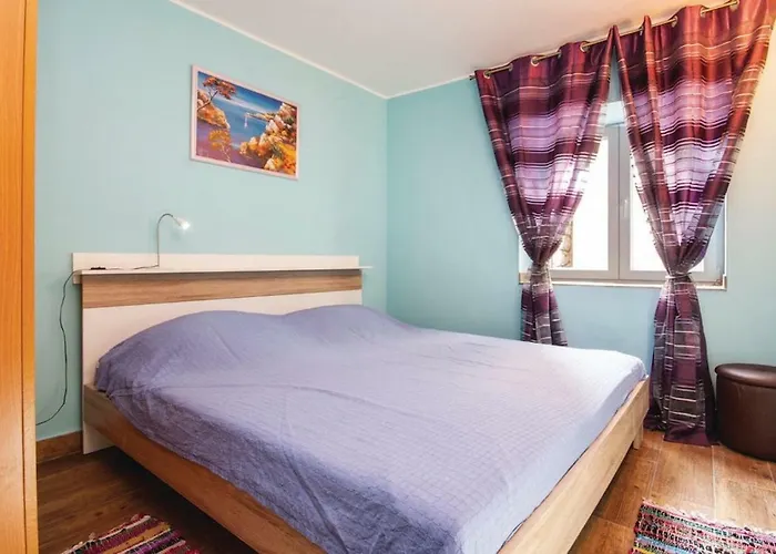 Prvinski Akvarel * Prvic Luka